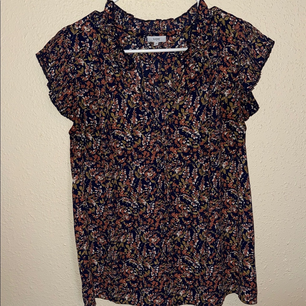 VOY Floral Flutter Sleeve Blouse in Black Multi